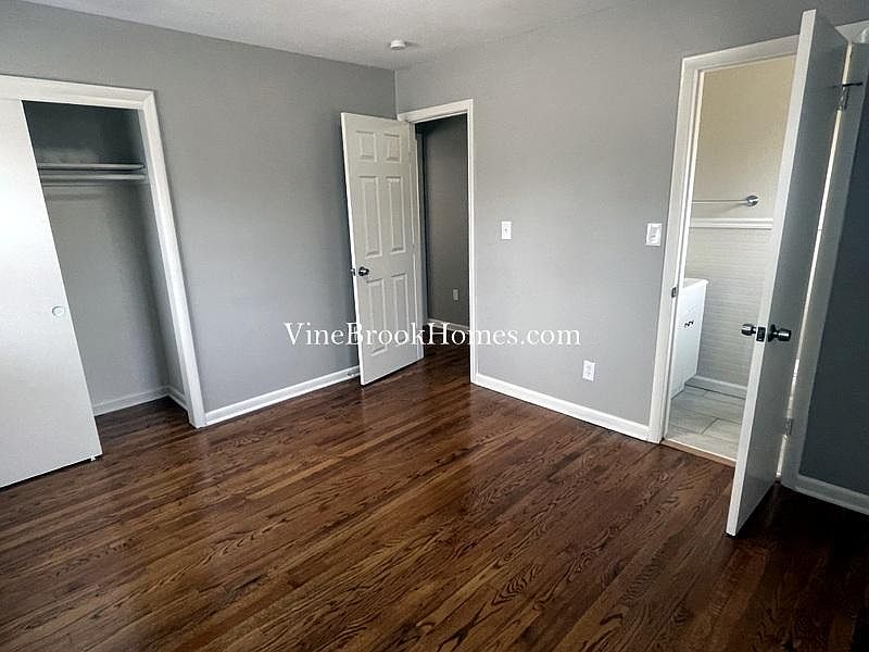 1st image of 9054 E 89th St