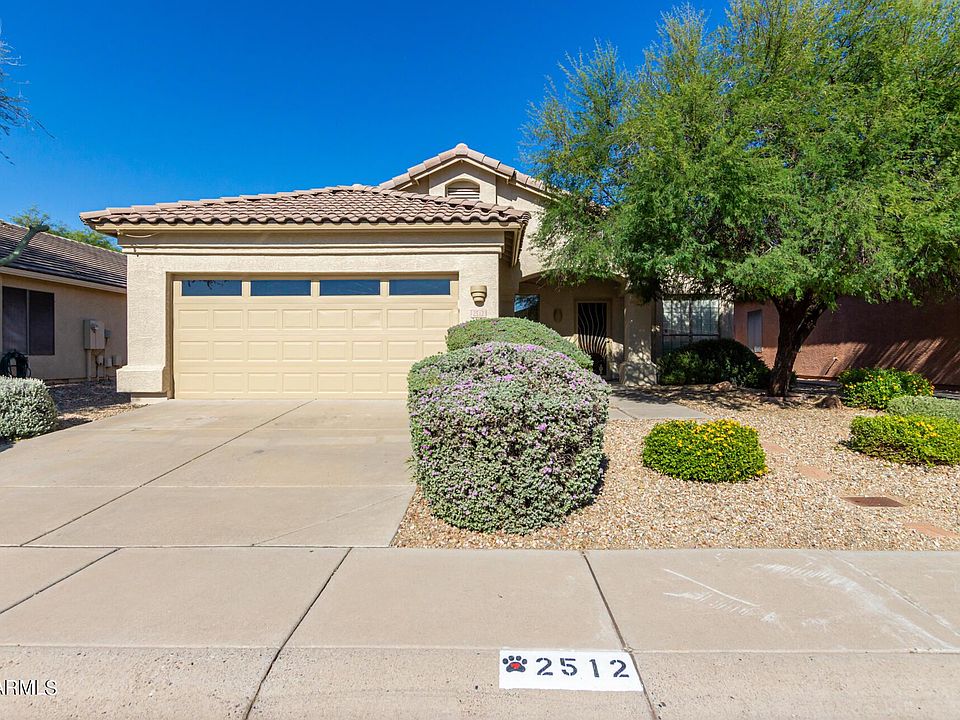 1st image of 2512 E Paraiso Dr