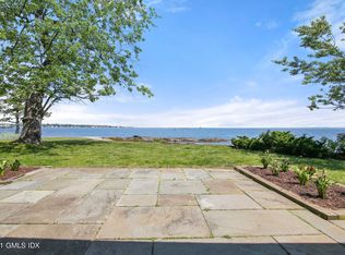 2 Lighthouse Ln, Old Greenwich, CT 06870