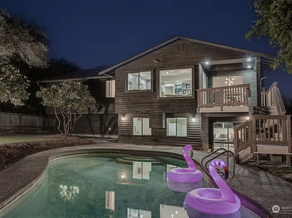 10625 Durland Avenue NE, Seattle, WA 98125