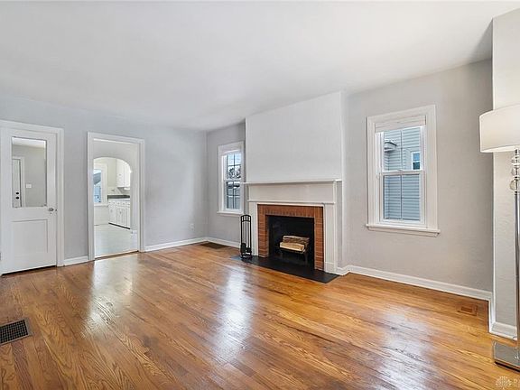 5th image of 925 Colwick Dr