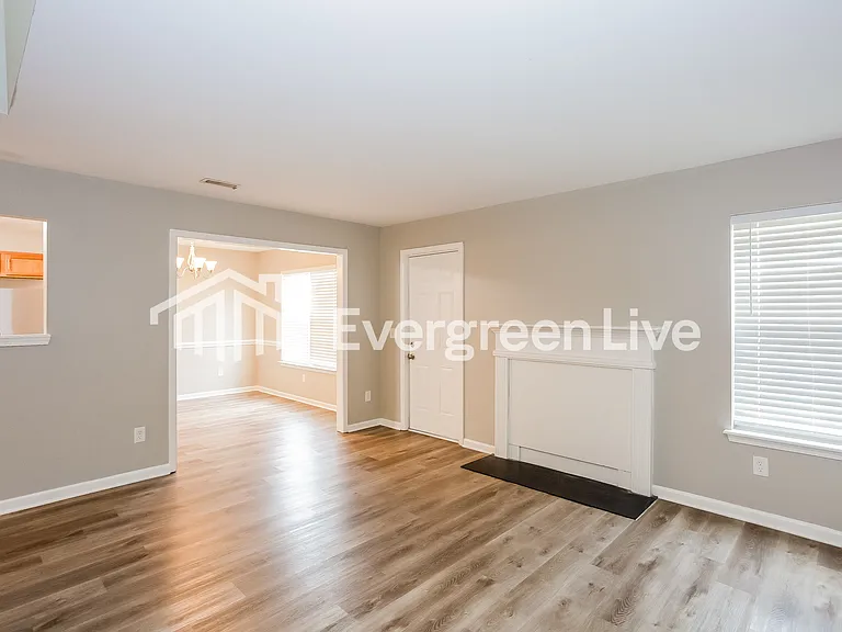 2512 Reid Oaks Dr — Photo 6