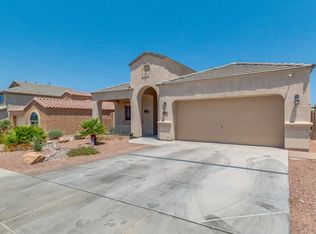 6624 W Saguaro Park Ln, Glendale, AZ 85310