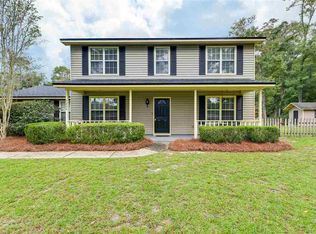 3208 N Shannon Lakes Dr, Tallahassee, FL 32309