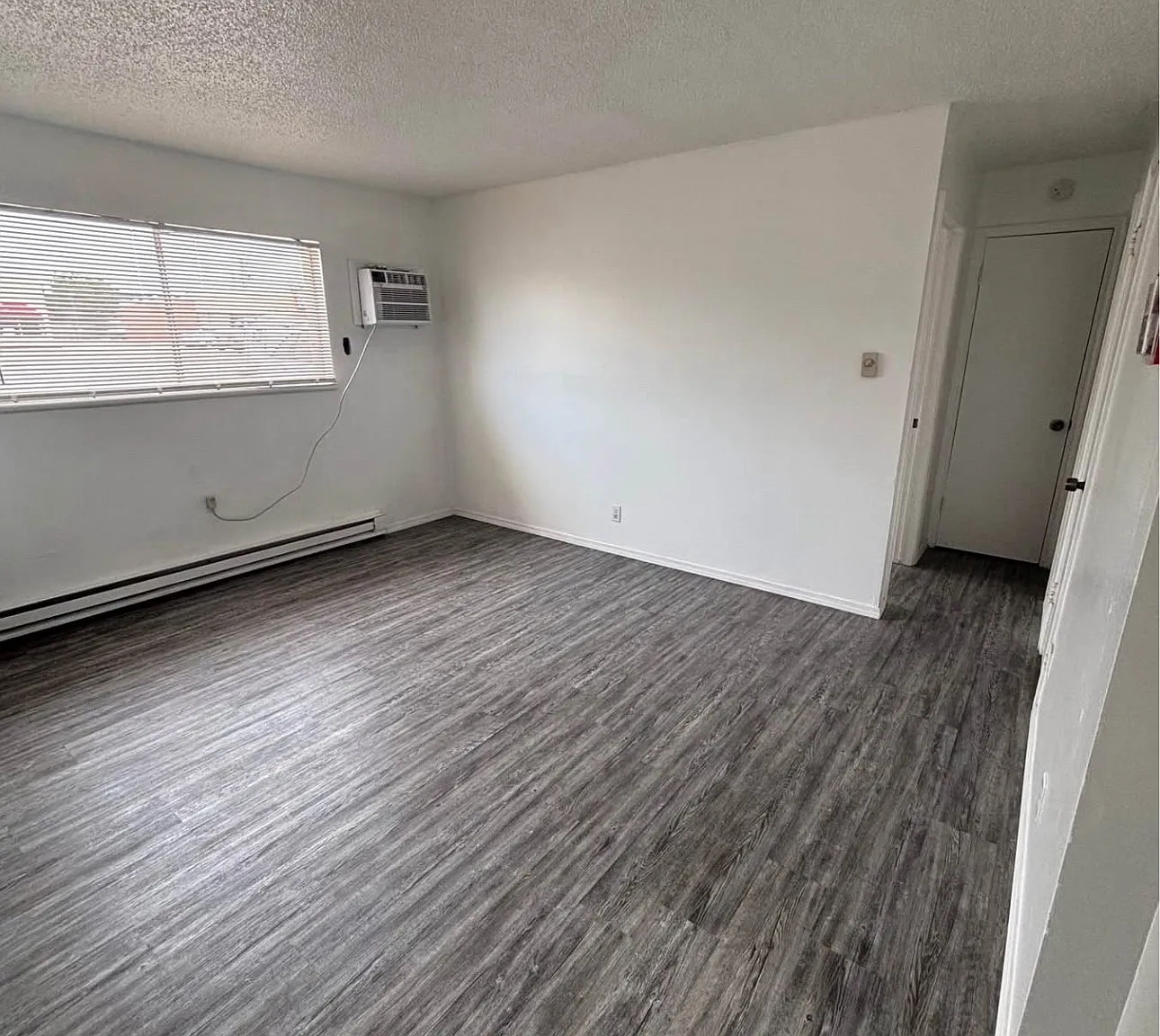 Hudson Park Apartments — Photo 1