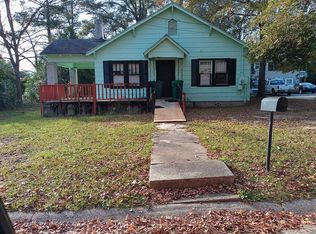 866 Roseview Dr, Macon, GA 31217