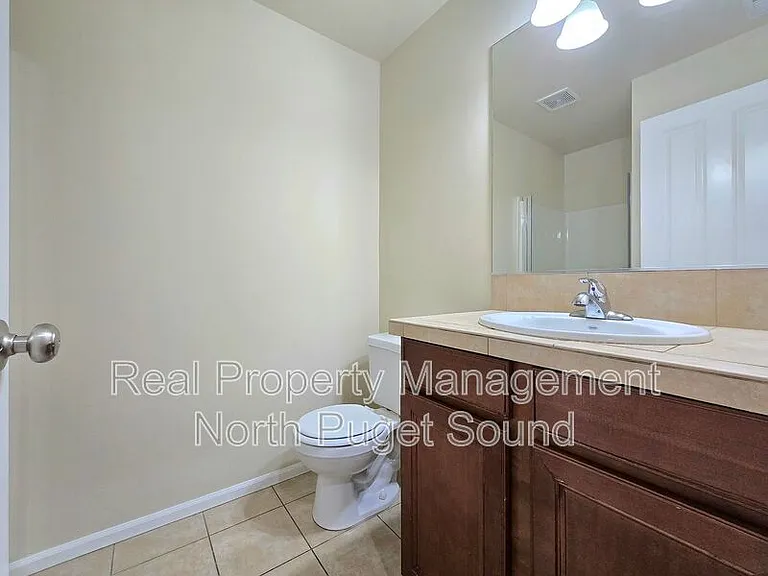 7620 13th St SE — Photo 11