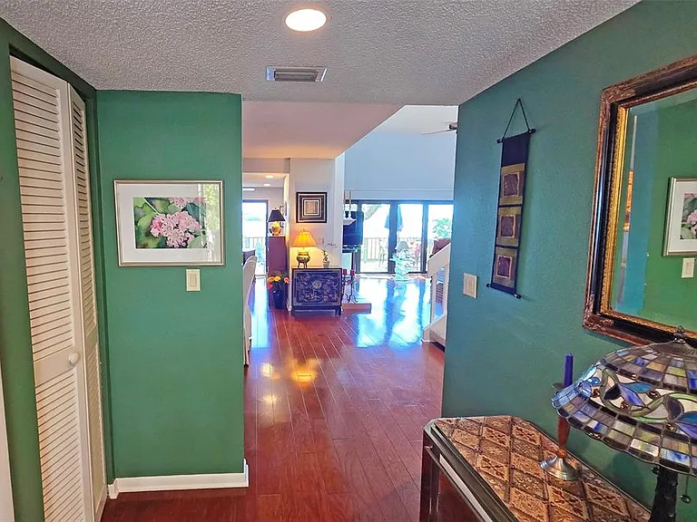 1335 Landings Dr #9 — Photo 10