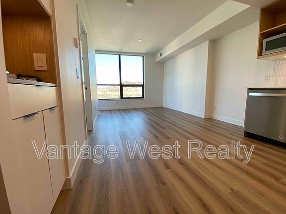 4th image of 1488 Bertram St #2209