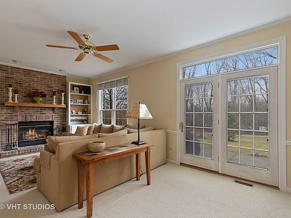 5th image of 237 Banbury Ln