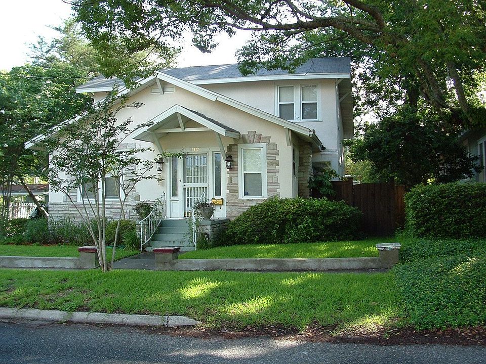 Front of Home from Cherry
