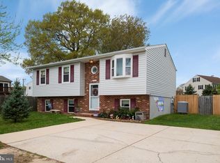 111 Bar Harbor Rd, Pasadena, MD 21122