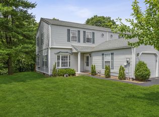 2006 Watch Hill Dr, North Tarrytown, NY 10591