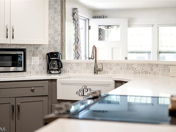 3rd image of 5503 Port Rd