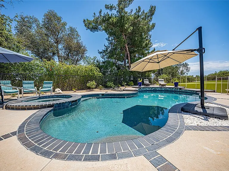 2897 Cape Dr — Photo 27