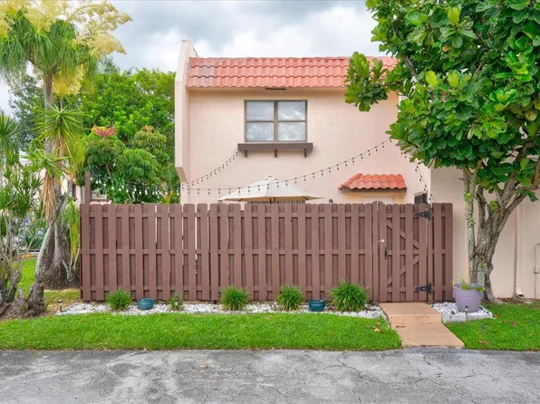 6327 Seven Springs Boulevard #A, Greenacres, FL 33463