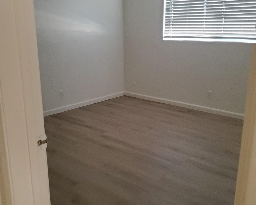 4218 Columbus St Bakersfield CA Zillow