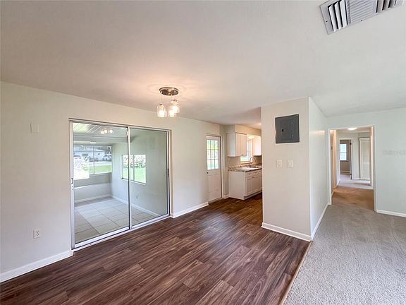 3rd image of 411 W SEMINOLE AVENUE
