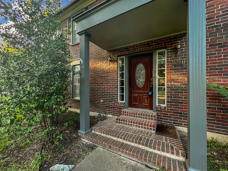 6204 Old Harbor Ln — Photo 3