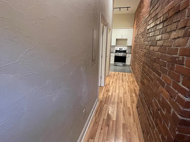 4028 Liberty Ave #1 — Photo 8