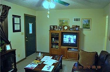 3rd image of 143 S Kerrwood Dr