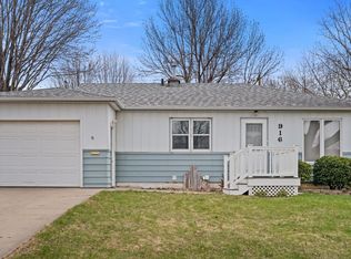 916 S Cloudas Ave, Sioux Falls, SD 57103