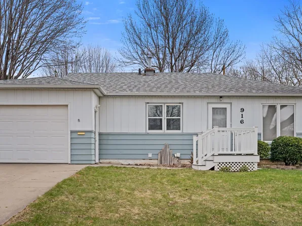 916 S Cloudas Ave, Sioux Falls, SD 57103