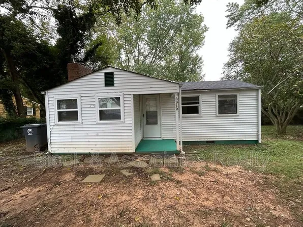 3910 Honan Dr, Greensboro, NC 27401