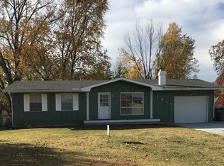 1017 Whittier St, Emporia, KS 66801
