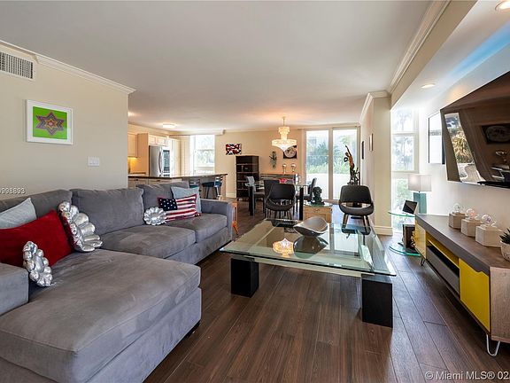4th image of 2200 S Ocean Blvd APT 307