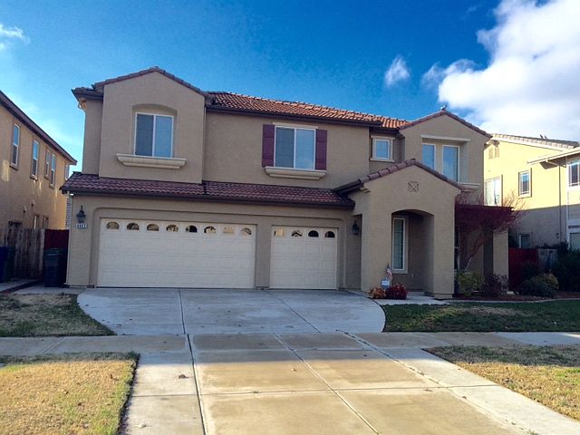 4443 N. Berkeley Avenue