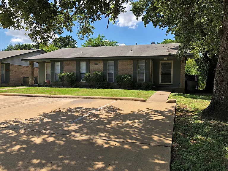 3513CU — Photo 1