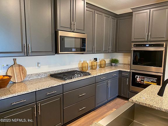 2nd image of 11718 Waterlight Ct