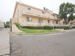 18347 Saticoy St UNIT 2, Reseda, CA 91335