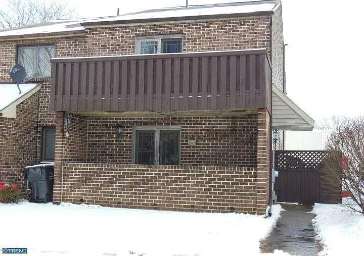 30 Markel Rd — Photo 2