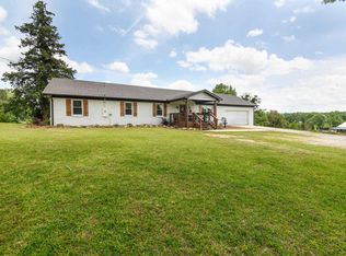 921 New Harmony Rd, Clanton, AL 35045