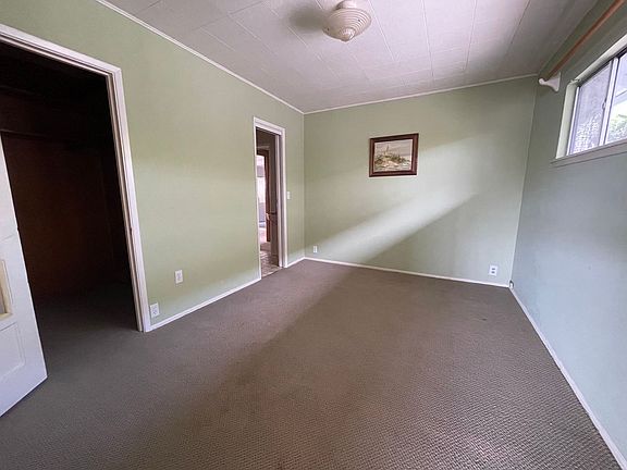 4th image of 3552 Bancroft St