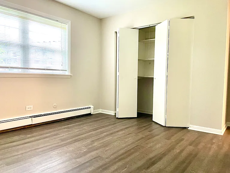 2423 Ogden Ave #3 — Photo 7