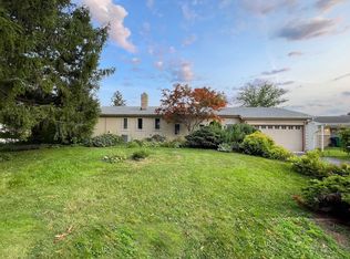 550 N Grace St, Lombard, IL