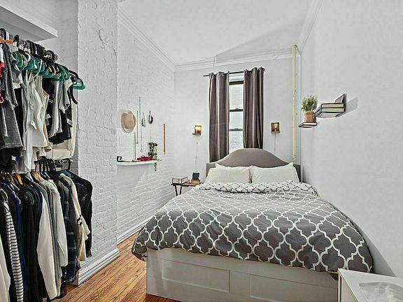 4th image of 3 Weehawken St APT 2B