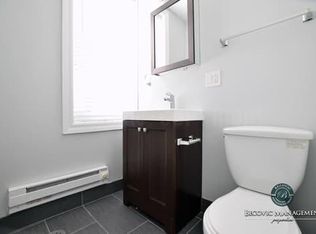 5861 N Kenmore Ave #801, Chicago, IL 60660