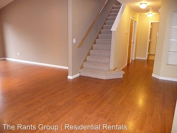 2nd image of 3621 Red Cedar Ct SE