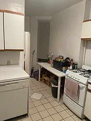 Rented by K & O Realty Associates Inc.