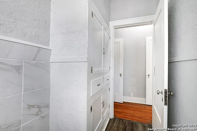 527 Fulton Ave #1 — Photo 18