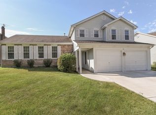 347 E Beech Dr, Schaumburg, IL 60193