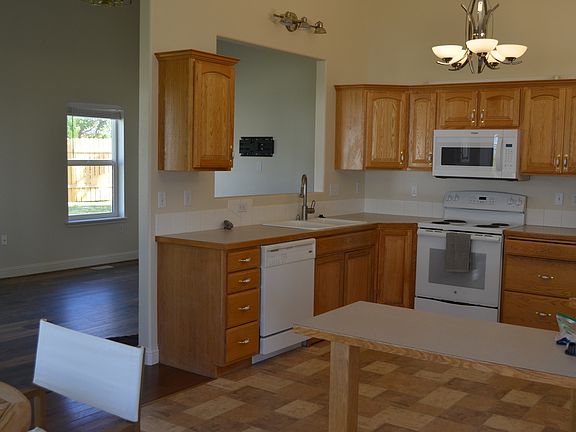 Kitchen with island