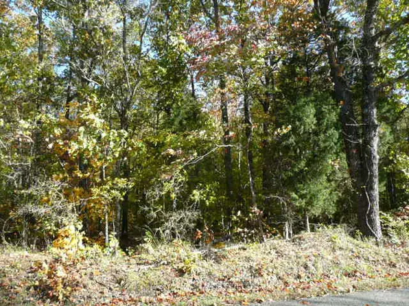 1889 Shiloh Ch Rd, Camden, TN 38320