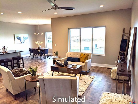 5th image of 9426 Merryvale Dr