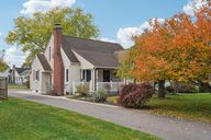 S Quentin Rd-S0411-002.jpg