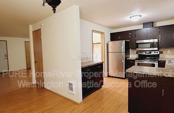 5th image of 5614 99th Street Ct E